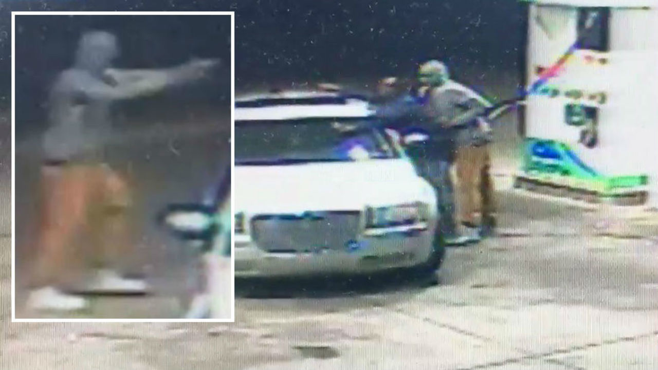 Video shows armed robbery, shootout between 2 men at Detroit...